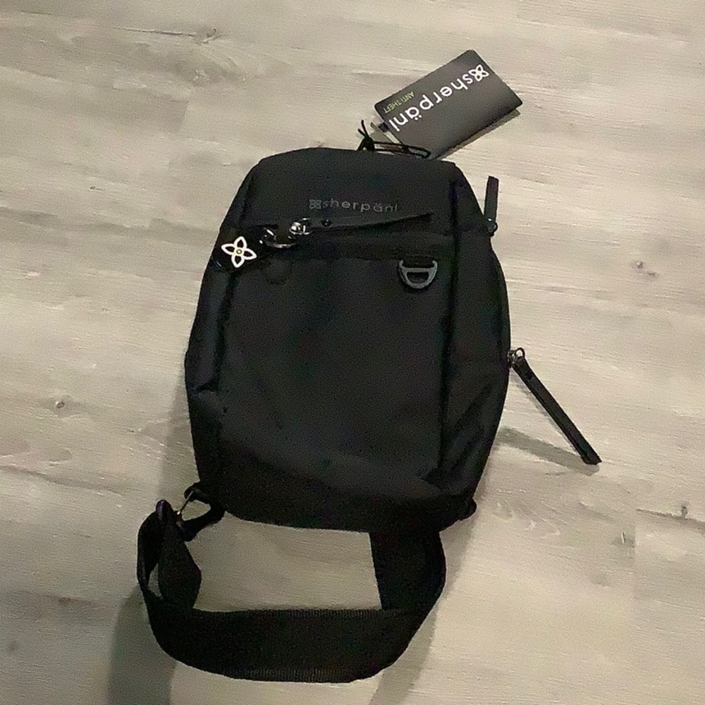 Sherpani anti-theft Black crossbody sling Bag
